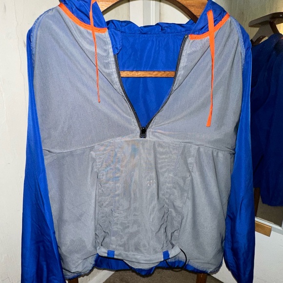 Florida Gators COLOSSEUM Women’s Convertible Outerwear Jacket/Drawstring Bag - Picture 5 of 7